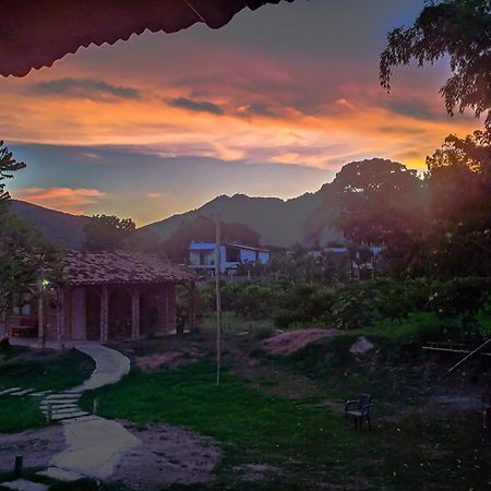 Hotel Campestre Campos Verdes Roldanillo Kültér fotó