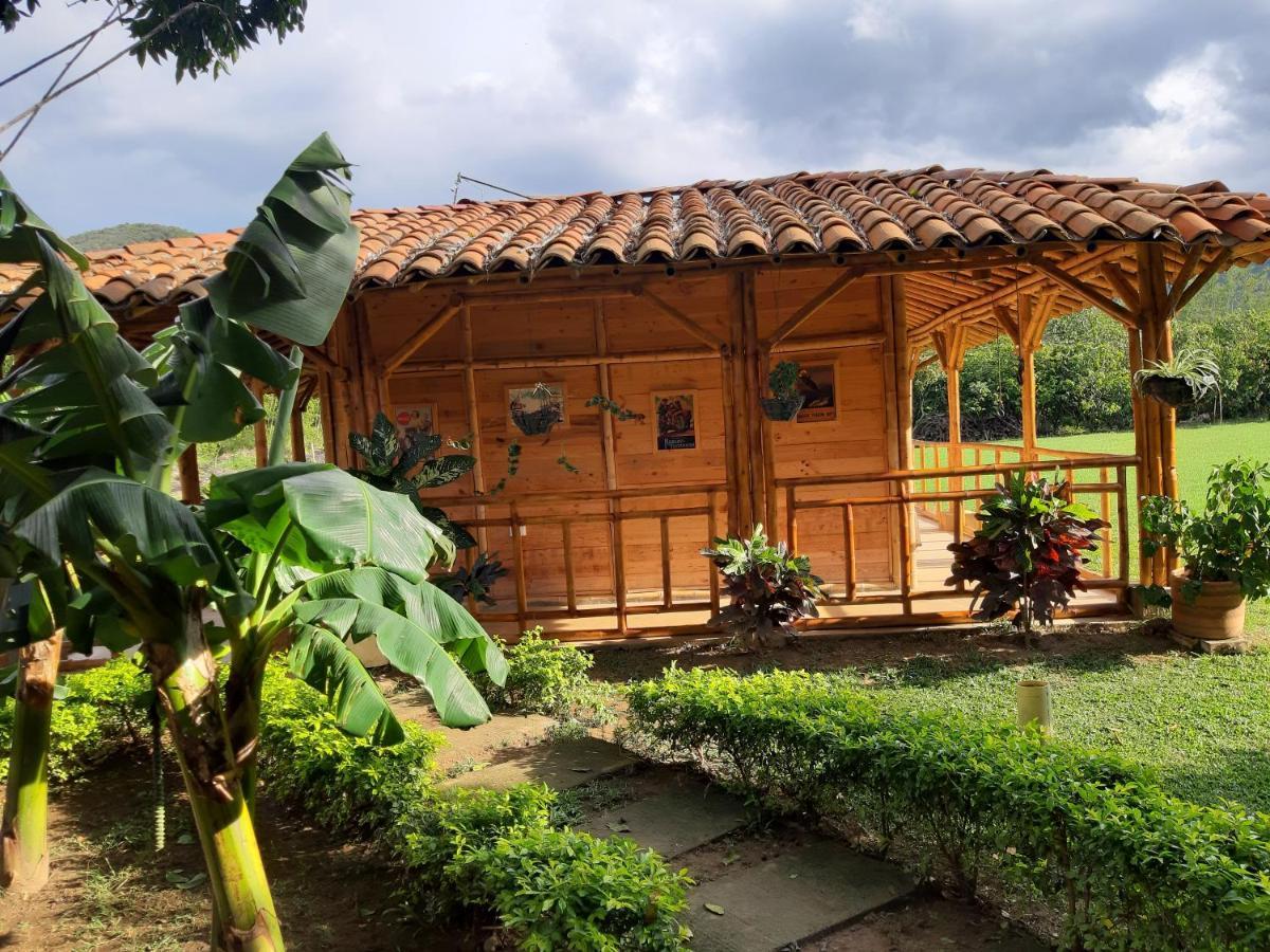 Hotel Campestre Campos Verdes Roldanillo Kültér fotó