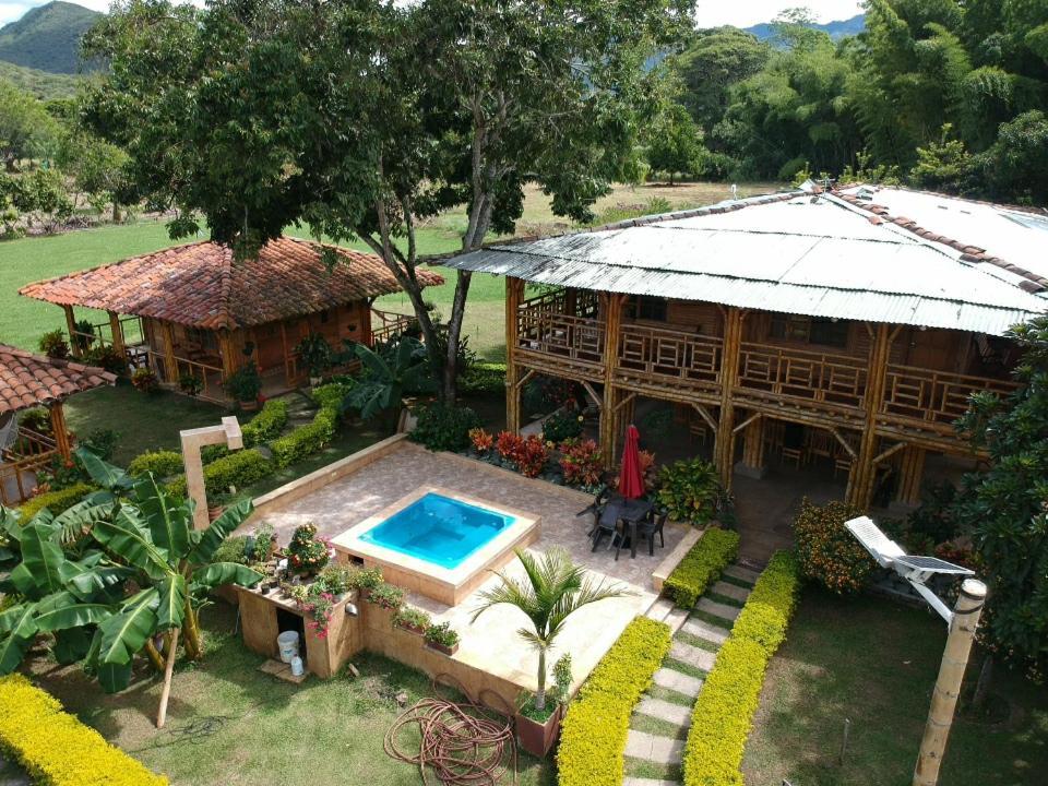 Hotel Campestre Campos Verdes Roldanillo Kültér fotó