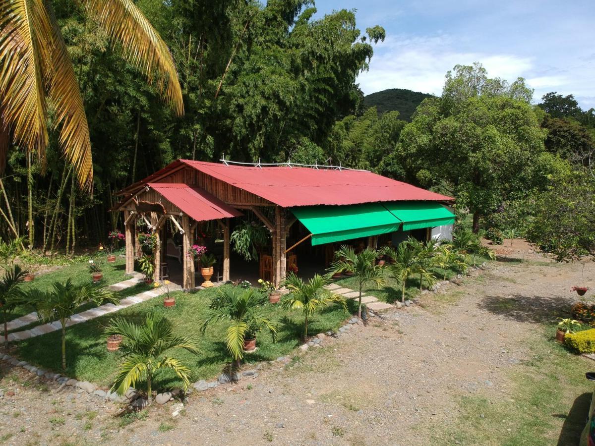 Hotel Campestre Campos Verdes Roldanillo Kültér fotó