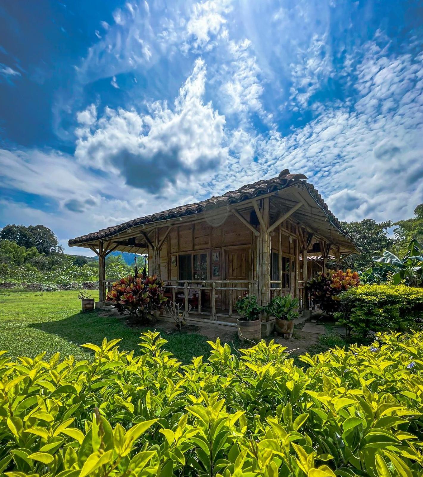 Hotel Campestre Campos Verdes Roldanillo Kültér fotó